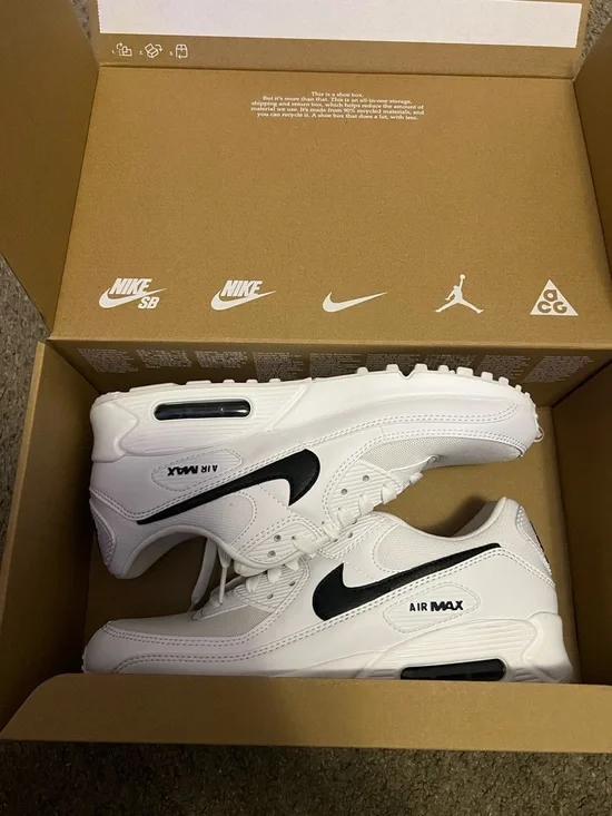 Nike WMNS Air Max 90 White/Black Box Label - Picture 1 of 3